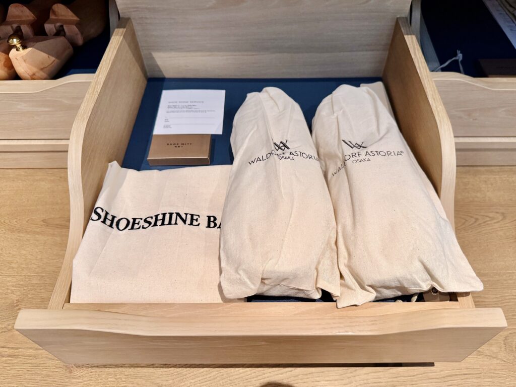 ウォルドーフアストリア大阪 客室 クローゼット