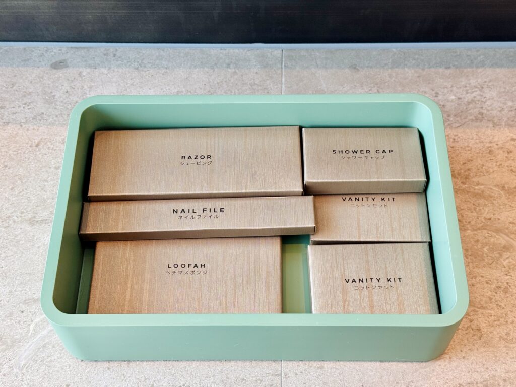 ウォルドーフアストリア大阪 客室 キングコーナースイート 洗面台