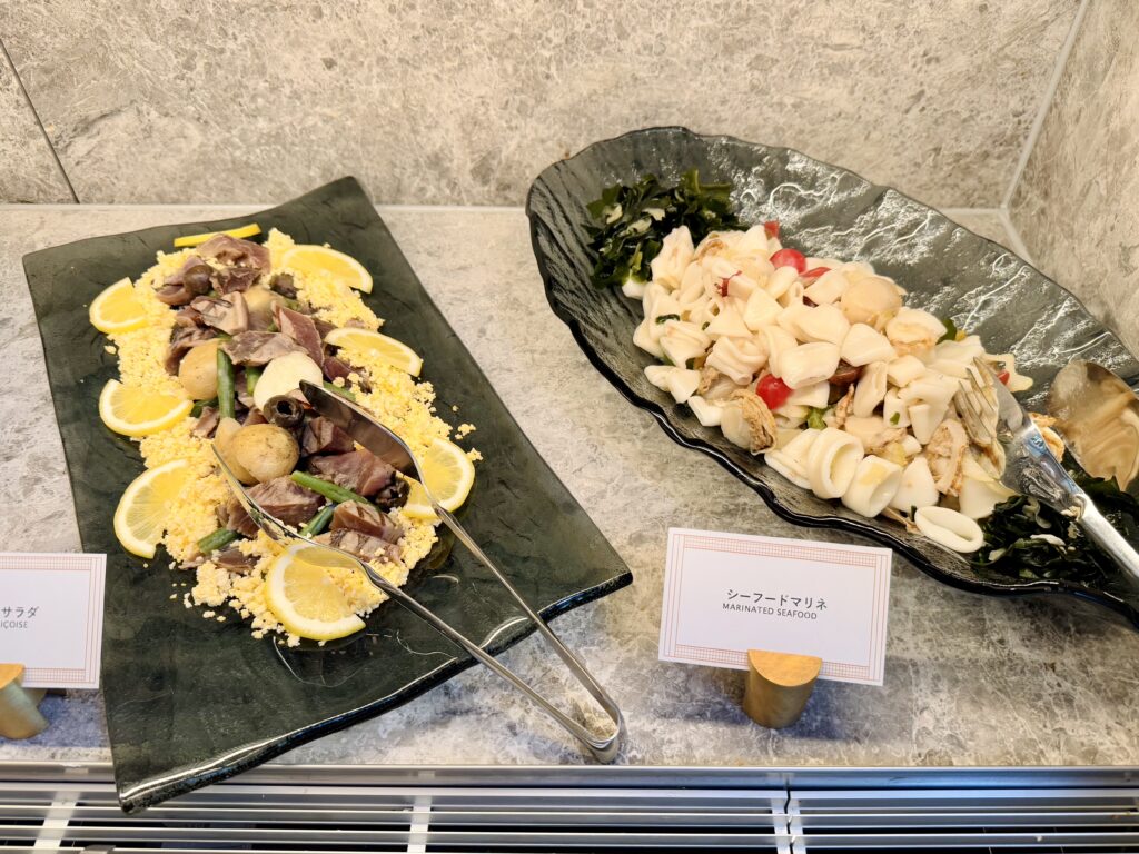 ウォルドーフアストリア大阪 朝食 ビュッフェ コールドミールコーナー