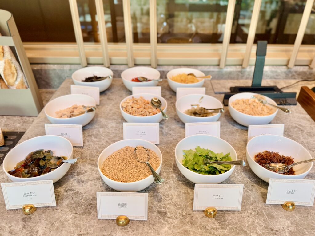 ウォルドーフアストリア大阪 朝食 ビュッフェ ホットミールコーナー