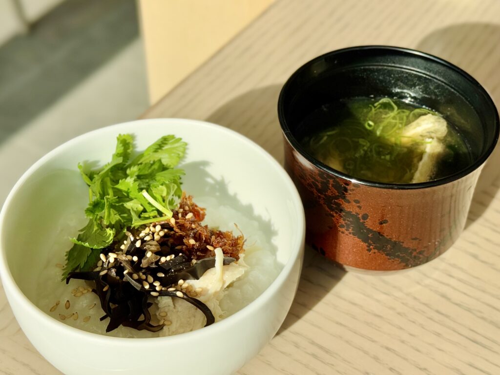 ウォルドーフアストリア大阪 朝食 お粥