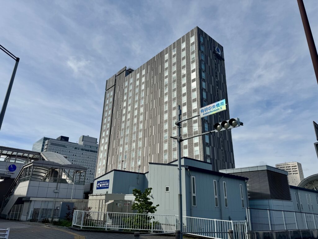 ダブルツリーbyヒルトン有明 外観