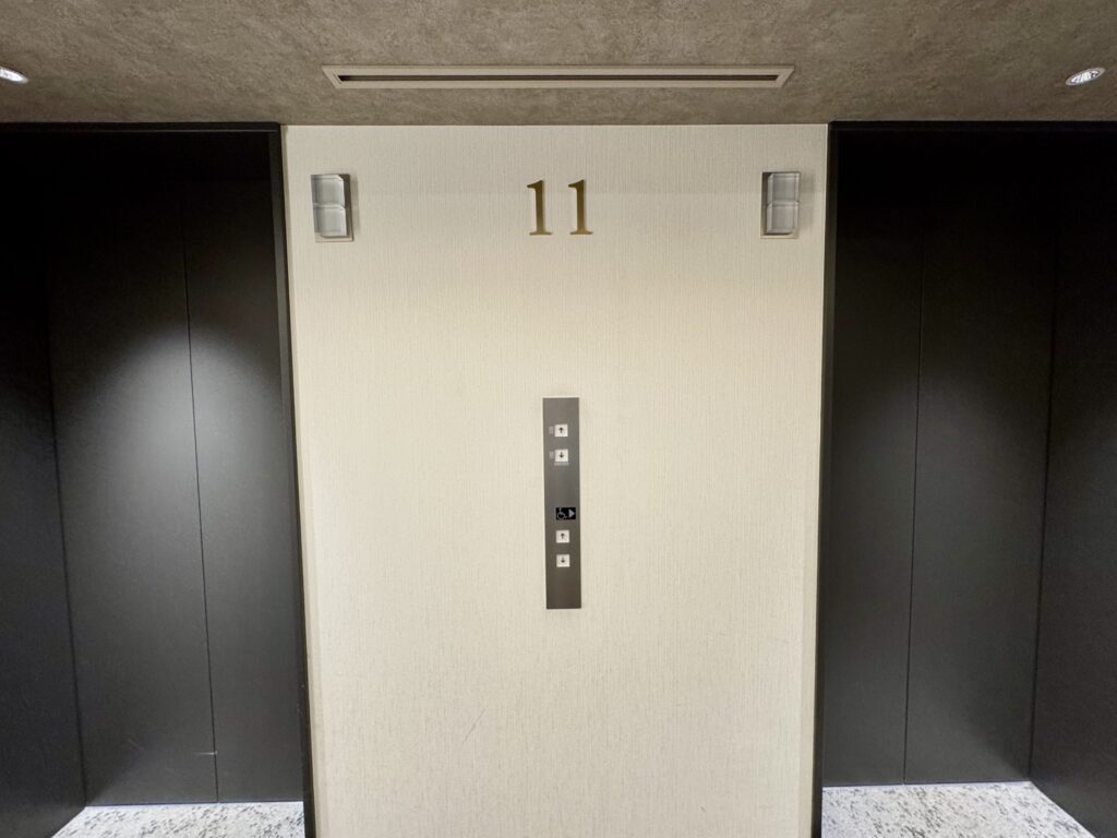 ダブルツリーbyヒルトン東京有明 客室階 エレベーターホール