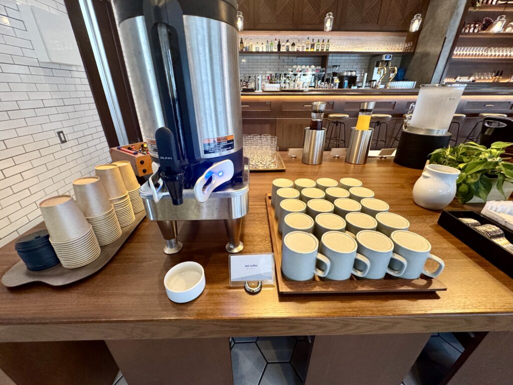 ダブルツリーbyヒルトン東京有明 Brew33 カクテルタイム ドリンク