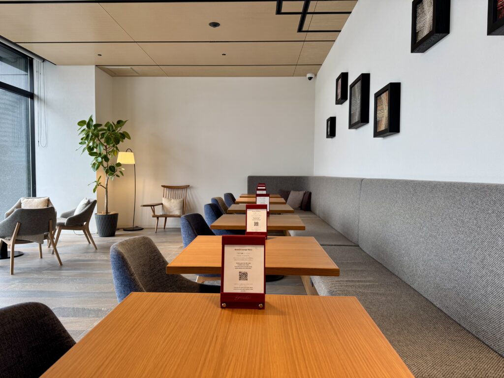 ダブルツリーbyヒルトン東京有明 Brew33ラウンジ