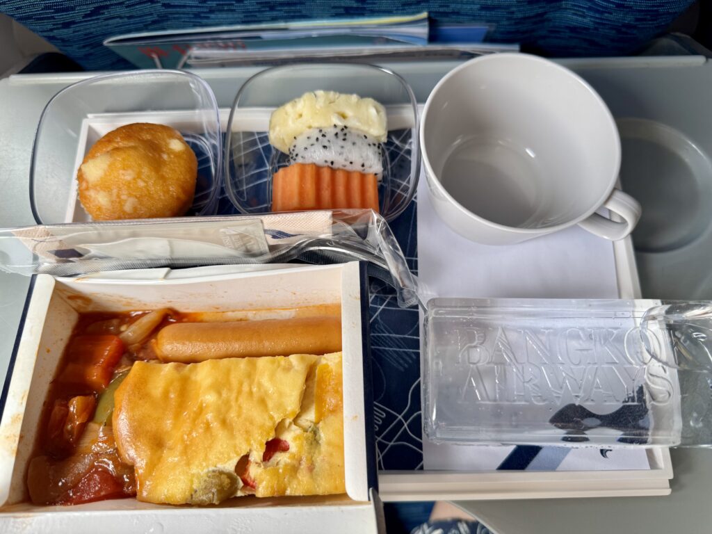 バンコクからサムイ島に向かうバンコクエアウェイズの機内食