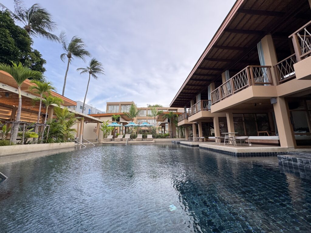 サムイ島にあるCabanasのプール