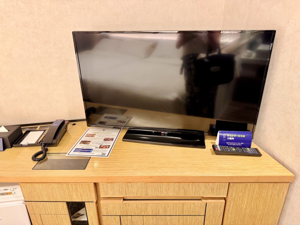 ダブルツリーbyヒルトン東京有明 デラックスルーム テレビ