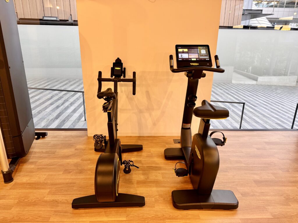 ダブルツリーbyヒルトン東京有明 フィットネスジムの様子