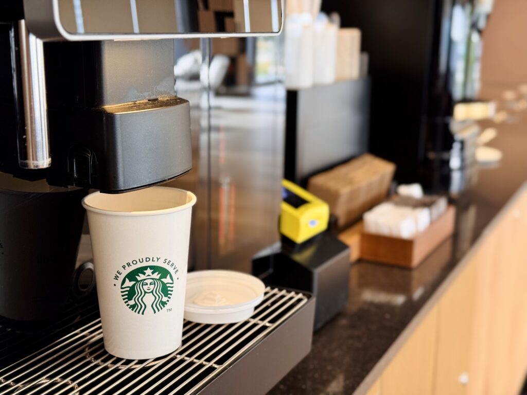 ダブルツリーbyヒルトン東京有明 ダイヤモンド会員は無料で利用可能なスタバドリンク