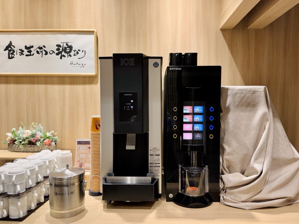 ドーミーインEXPRESS豊橋 朝食 ドリンクコーナー