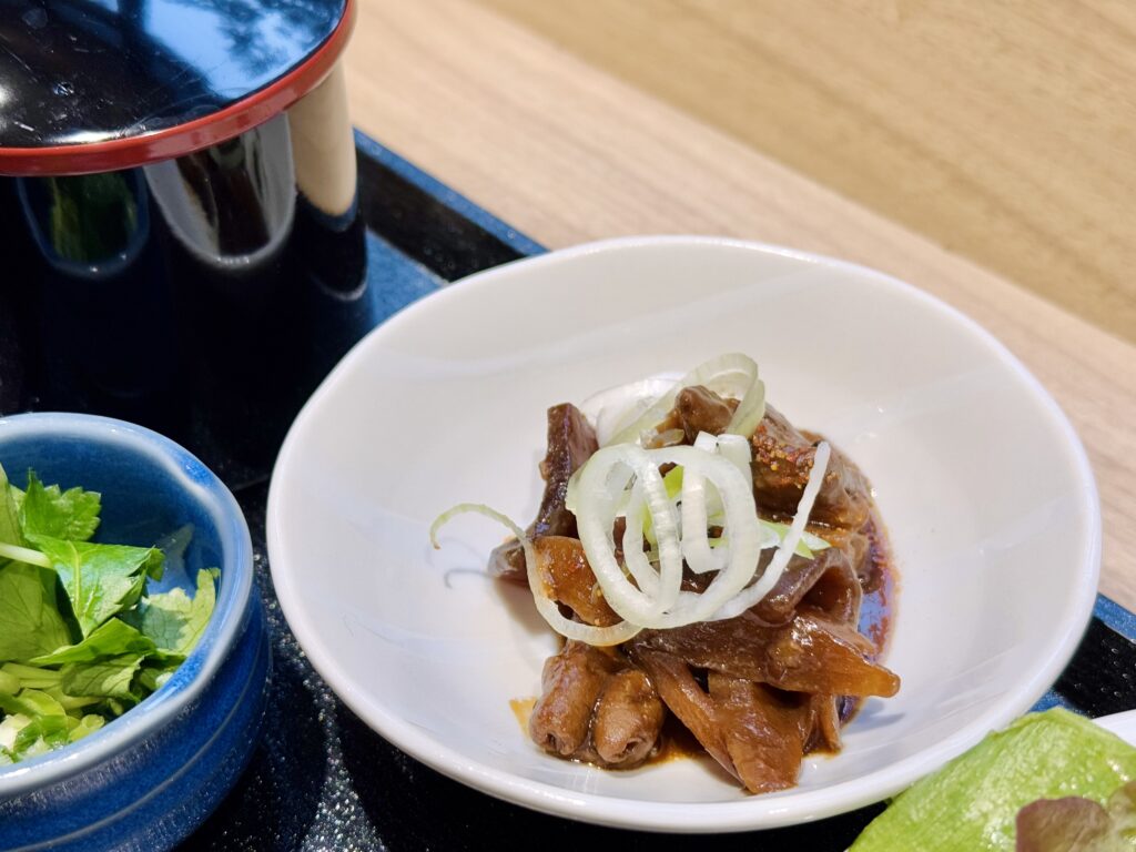 ドーミーインEXPRESS豊橋 朝食 ご当地メニューのどて煮