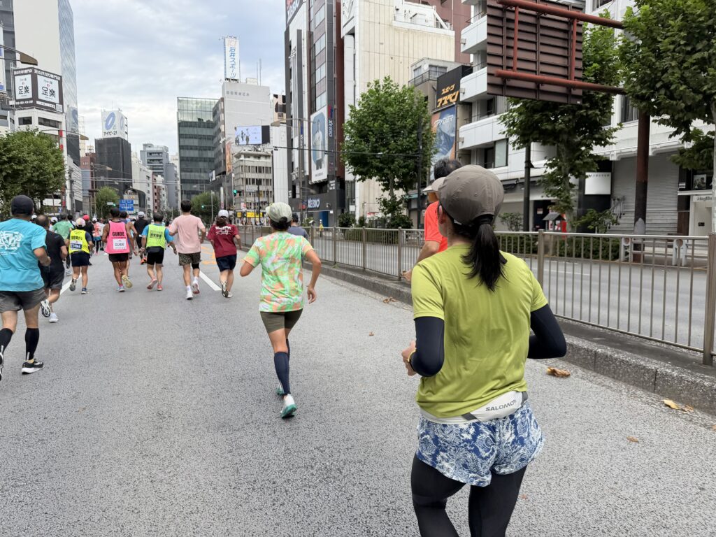 東京レガシーハーフマラソン2025 神保町