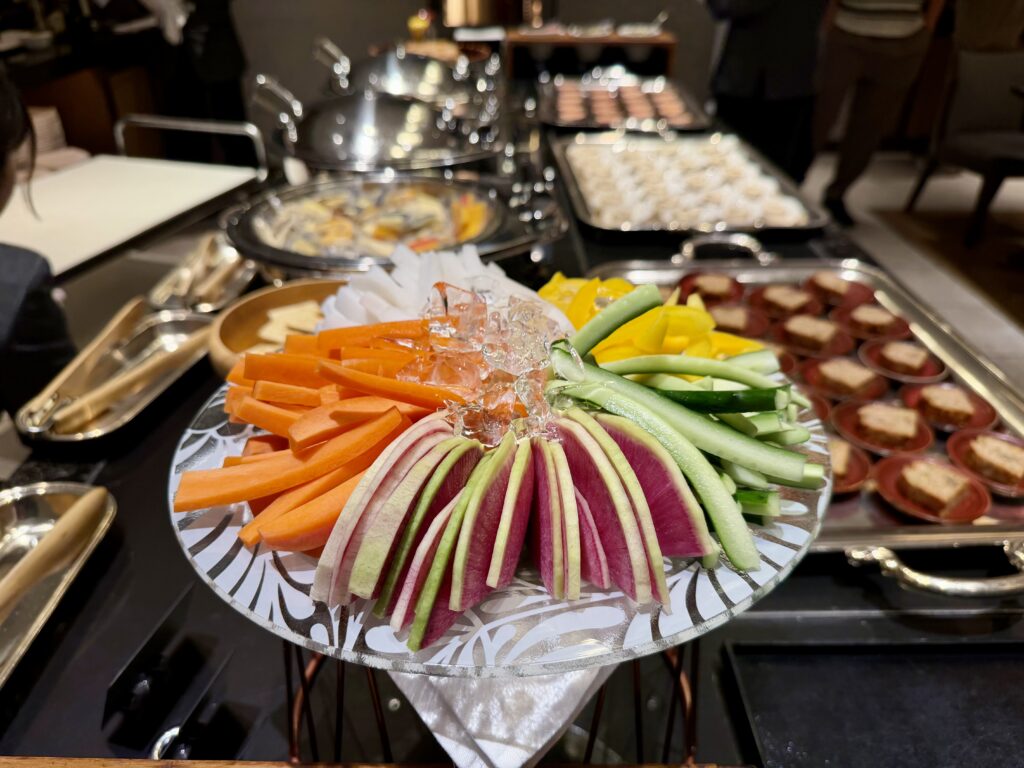 ヒルトン東京お台場 エグゼクティブラウンジ カクテルタイムの野菜