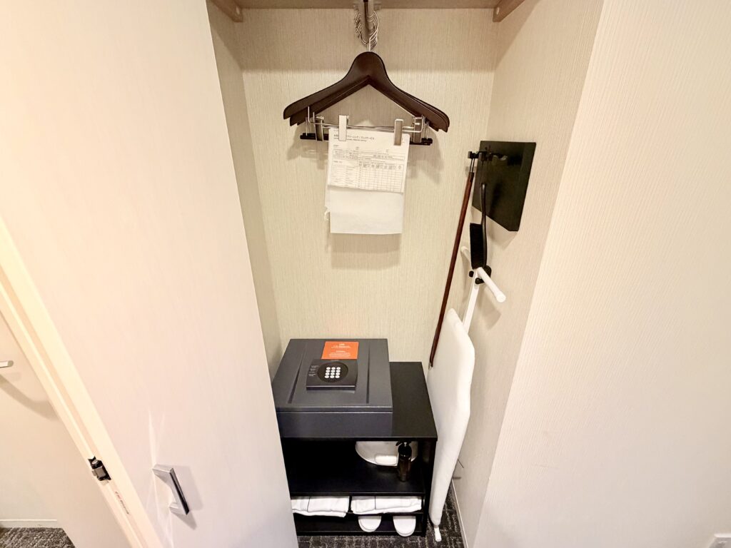 ダブルツリーbyヒルトン東京有明 ゲストルーム クローゼット