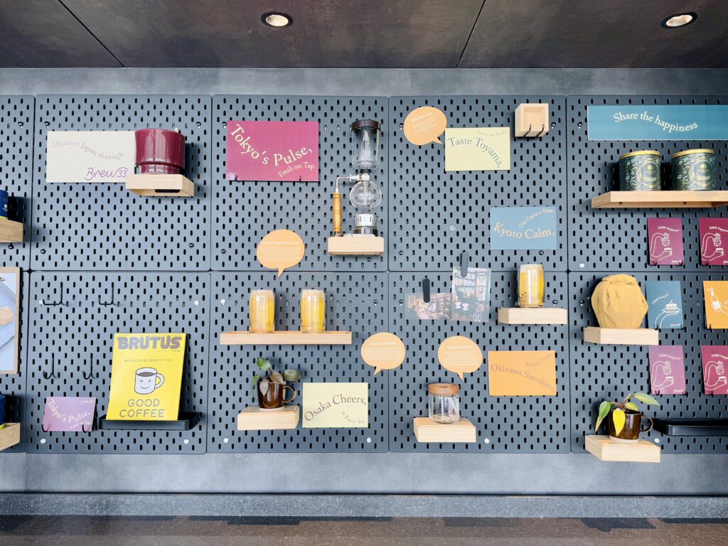 ダブルツリーbyヒルトン東京有明 ロビーの壁までおしゃれ