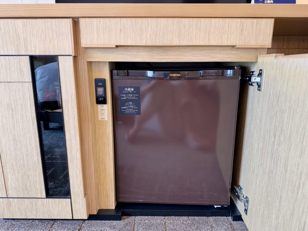 ダブルツリーbyヒルトン東京有明 デラックスルーム 冷蔵庫