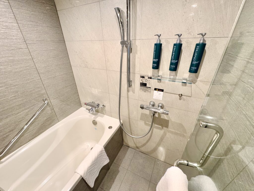 ダブルツリーbyヒルトン東京有明 デラックスルーム バスルーム