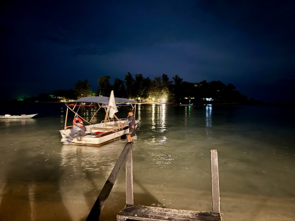 ケープファーンホテル 満潮時は船で移動