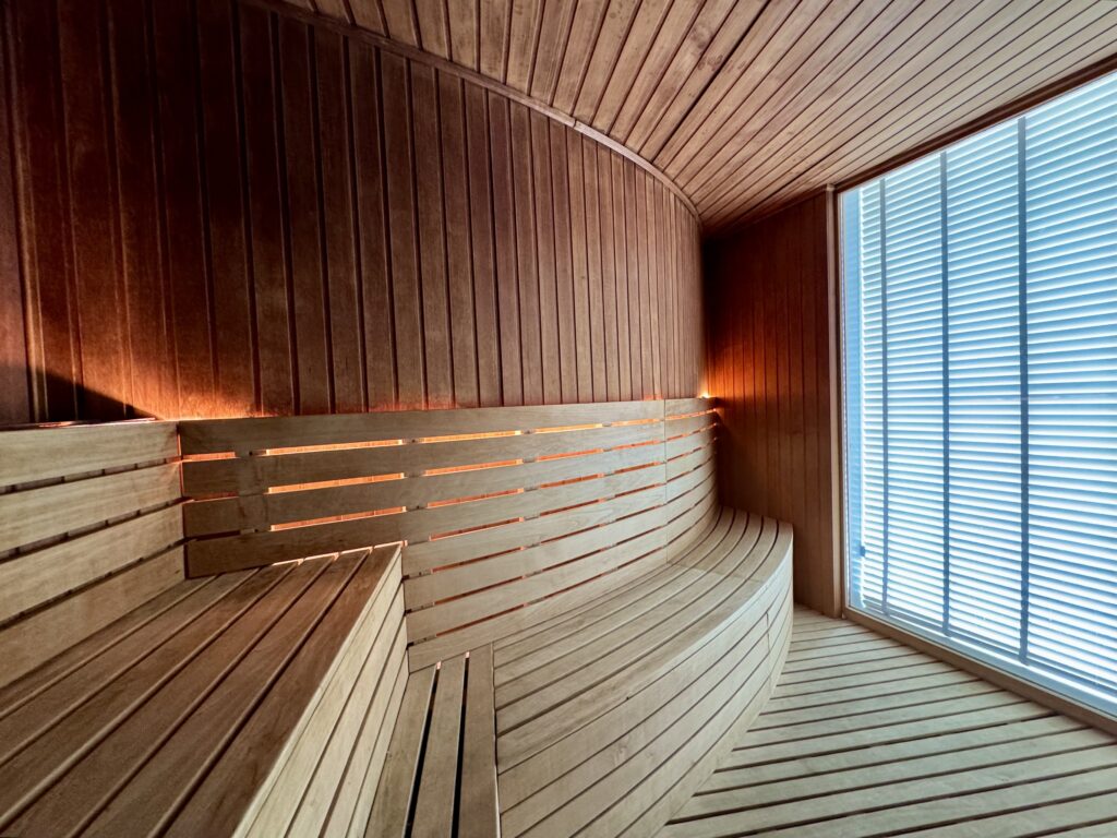 ウォルドーフアストリアバンコク ドライサウナ