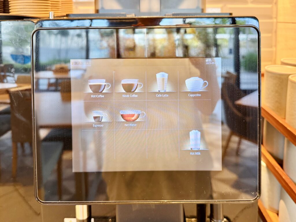 ダブルツリーby東京有明 朝食ビュッフェ カフェマシンメニュー