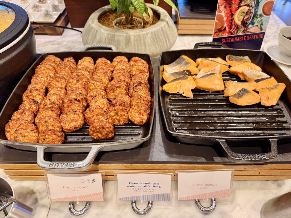 ダブルツリーby東京有明 朝食ビュッフェ ホットミール