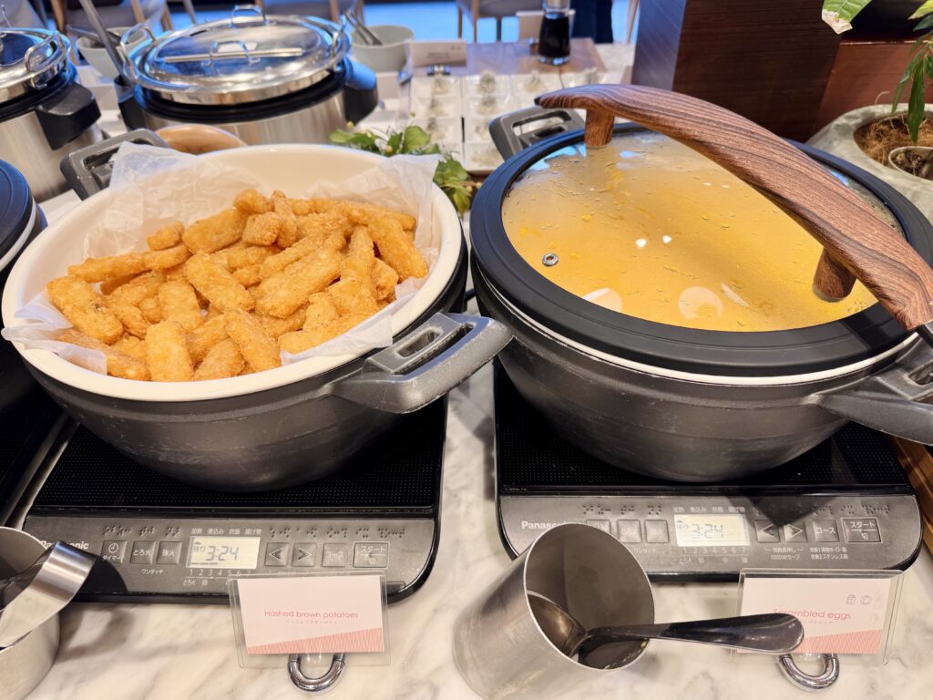 ダブルツリーby東京有明 朝食ビュッフェ ホットミール