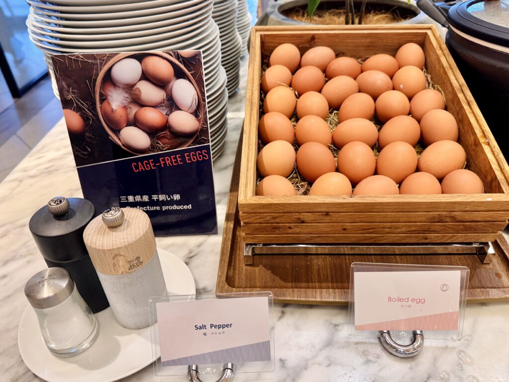 ダブルツリーby東京有明 朝食ビュッフェ 平飼い卵のゆで卵