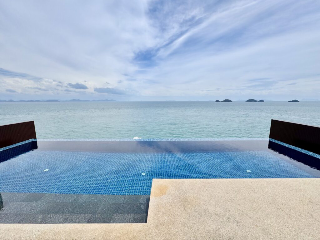 コンラッドコサムイのプライベートプール