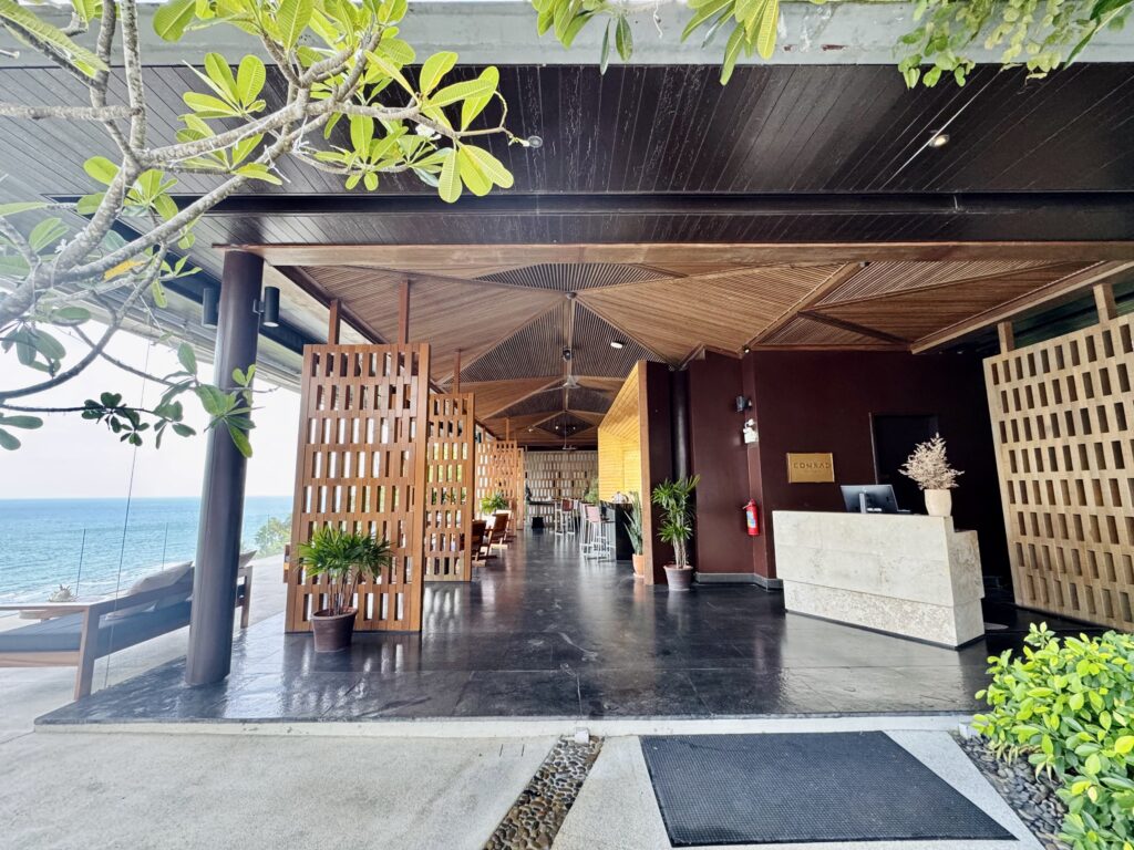 コンラッドコサムイ KO LOUNGE(コ ラウンジ)のエントランス