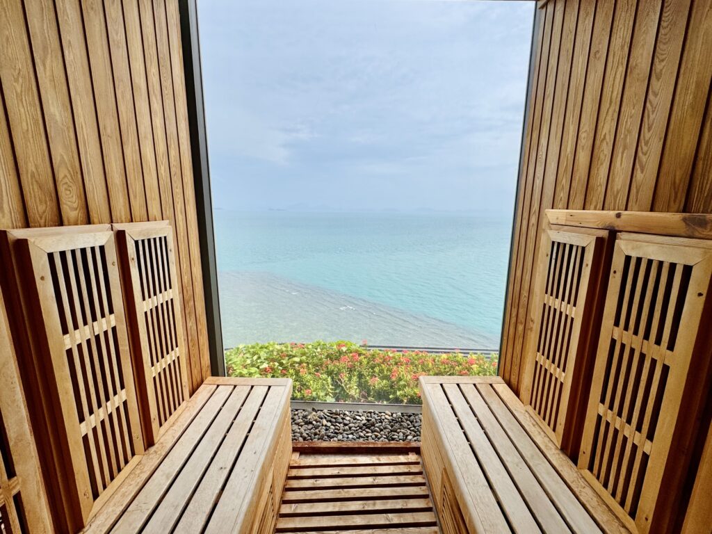 コンラッド コ サムイ スパの絶景サウナ