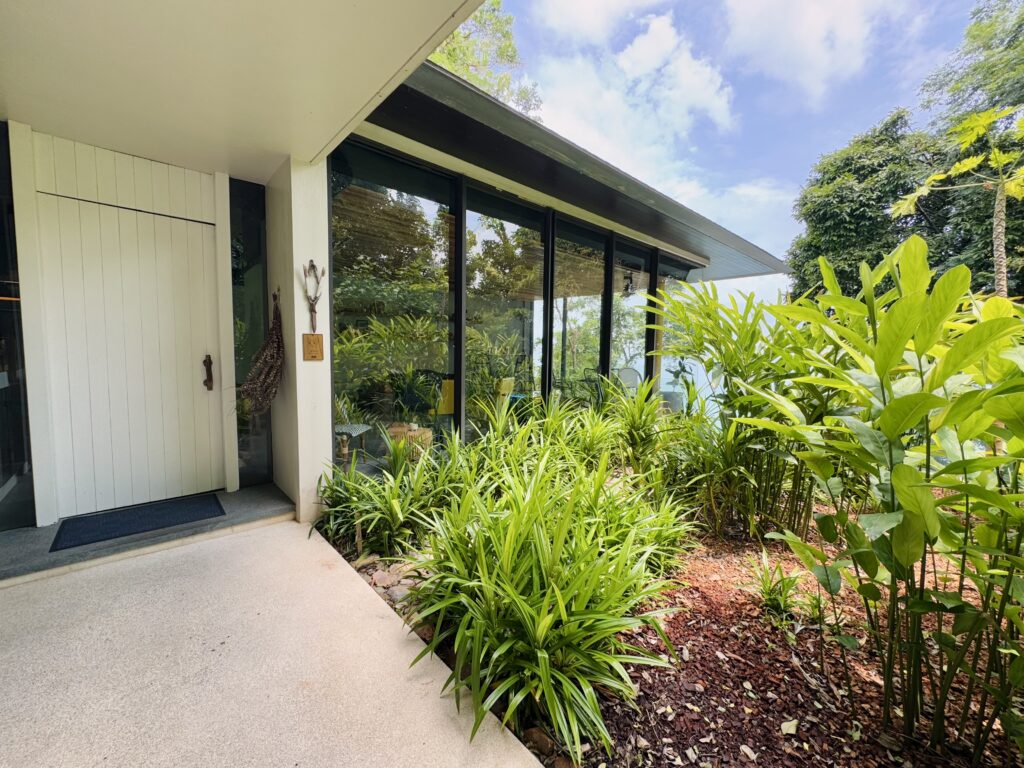 コンラッドコサムイ ボタニカの入口