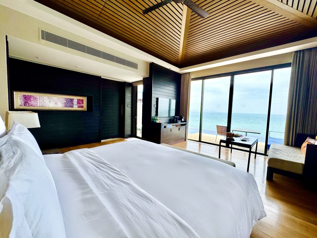 コンラッドコサムイ 寝室の様子