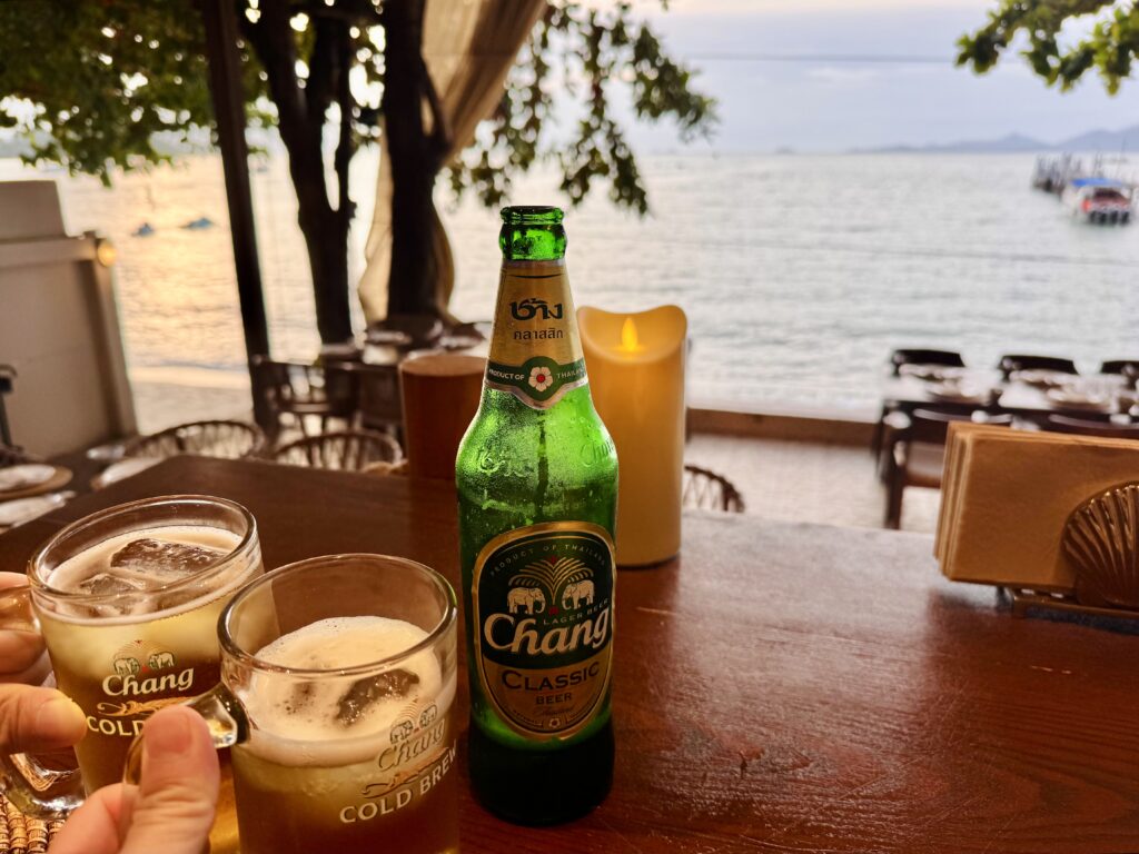 Sabienglae, Bang Rak Beach