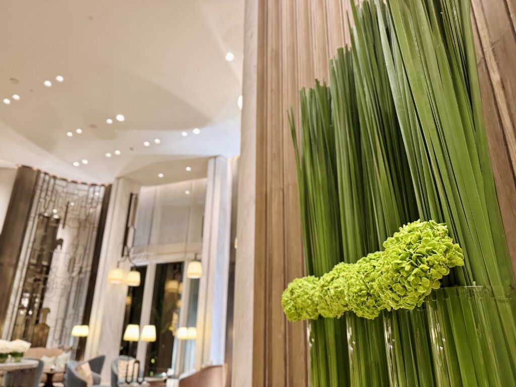 ウォルドーフアストリアバンコク エントランス