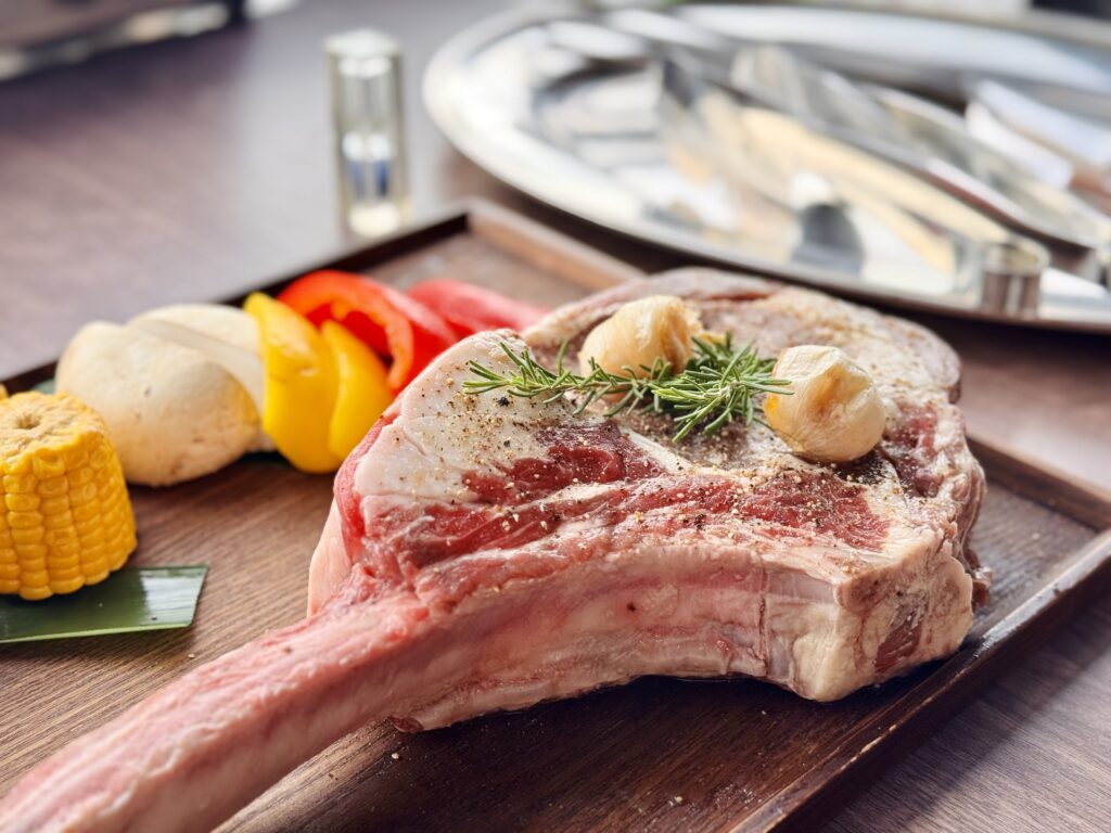 ヒルトン東京お台場 BBQテラス「アブレイズ」トマホーク