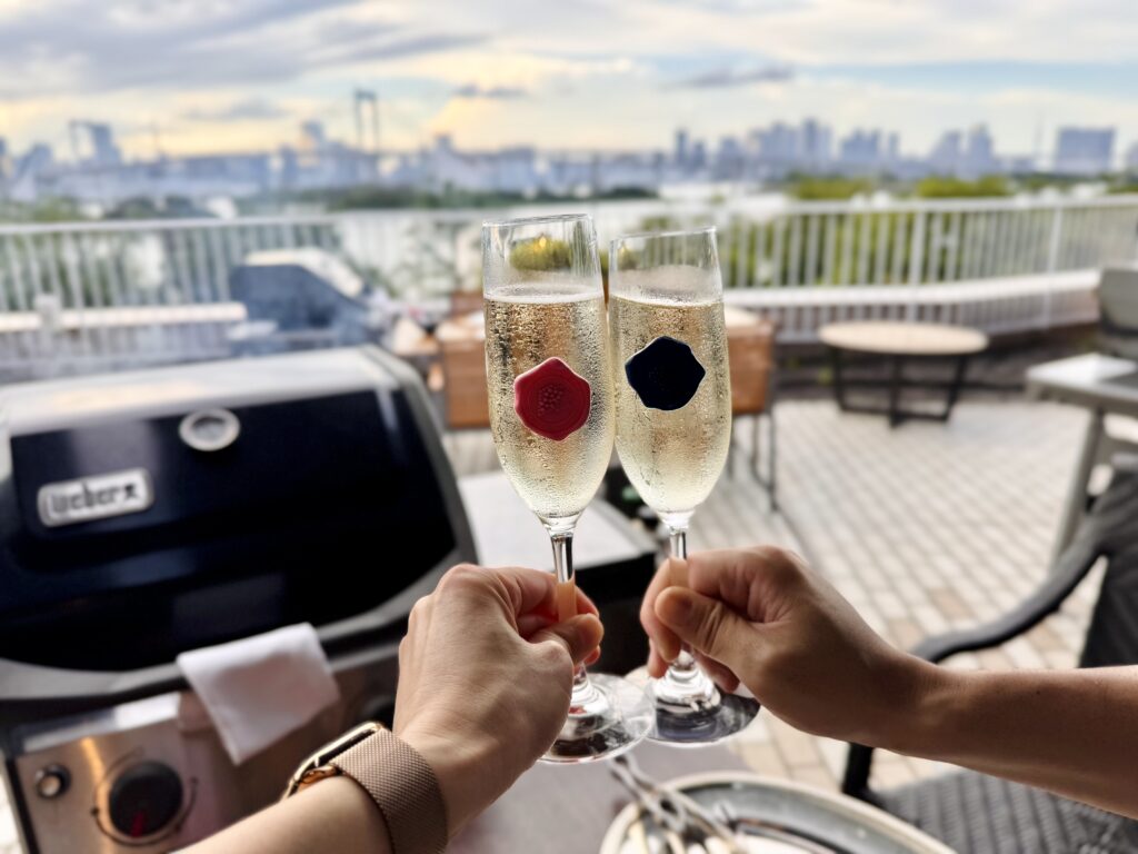 ヒルトン東京お台場 BBQテラス「アブレイズ」で乾杯