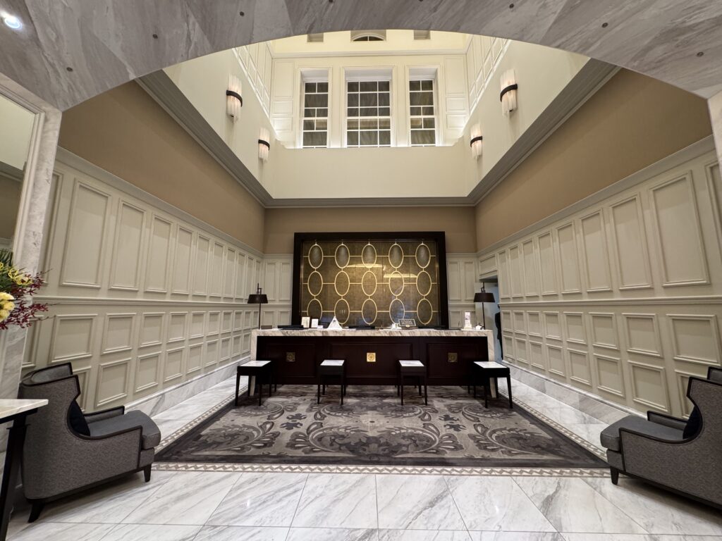 東京ステーションホテル フロント