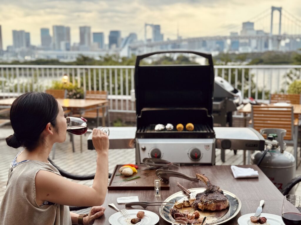 ヒルトン東京お台場 BBQテラス「アブレイズ」で乾杯