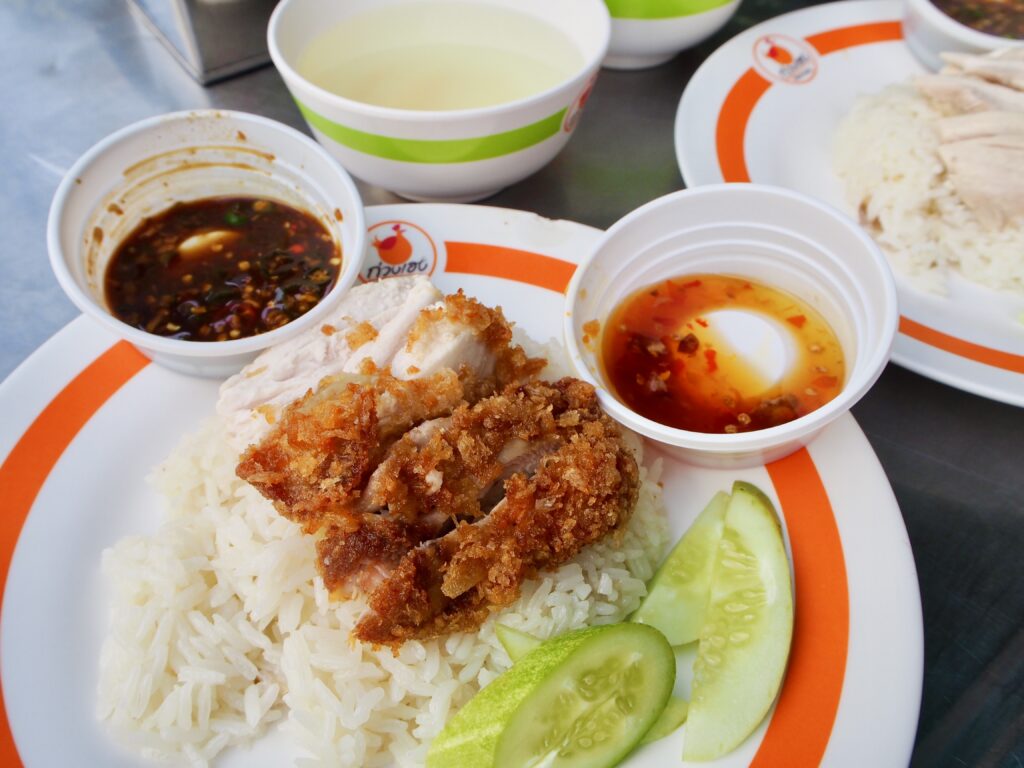 緑のカオマンガイ