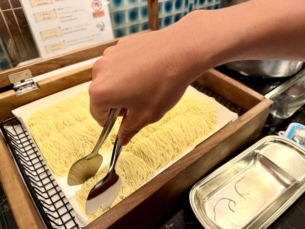 ヒルトン東京お台場 エグゼクティブラウンジ ラーメン