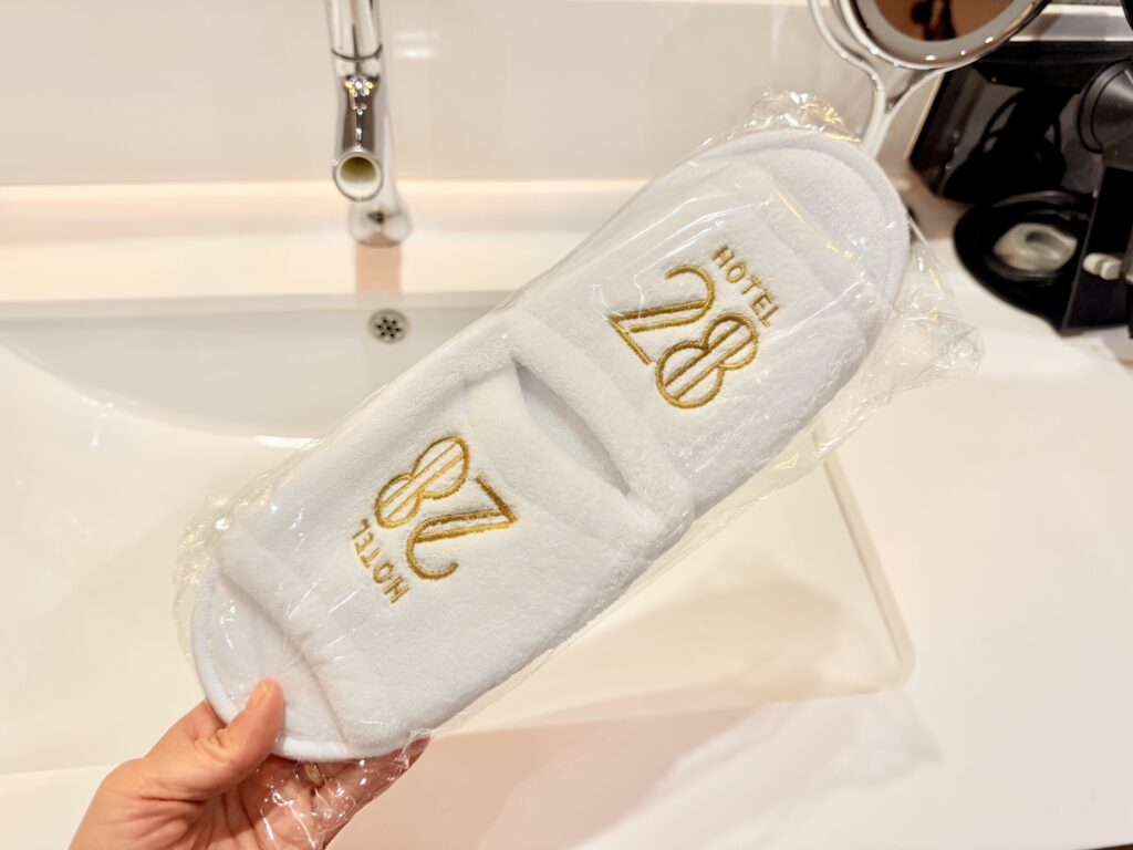 韓国ソウル ホテル28明洞 アメニティのスリッパ