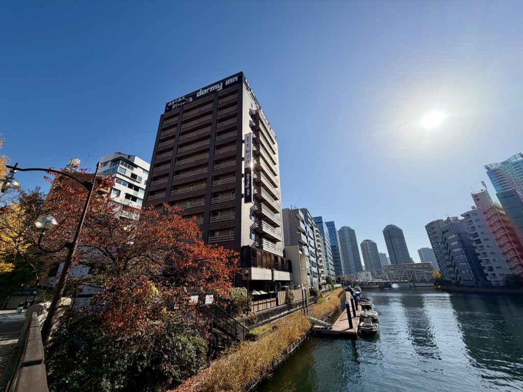 ドーミーイン東京八丁堀の外観