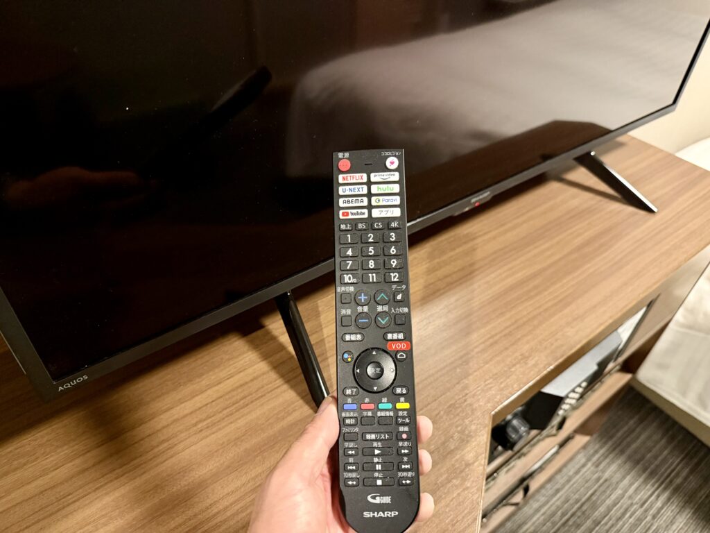 ドーミーイン東京八丁堀のダブル（デスクタイプ）客室のスマートテレビ