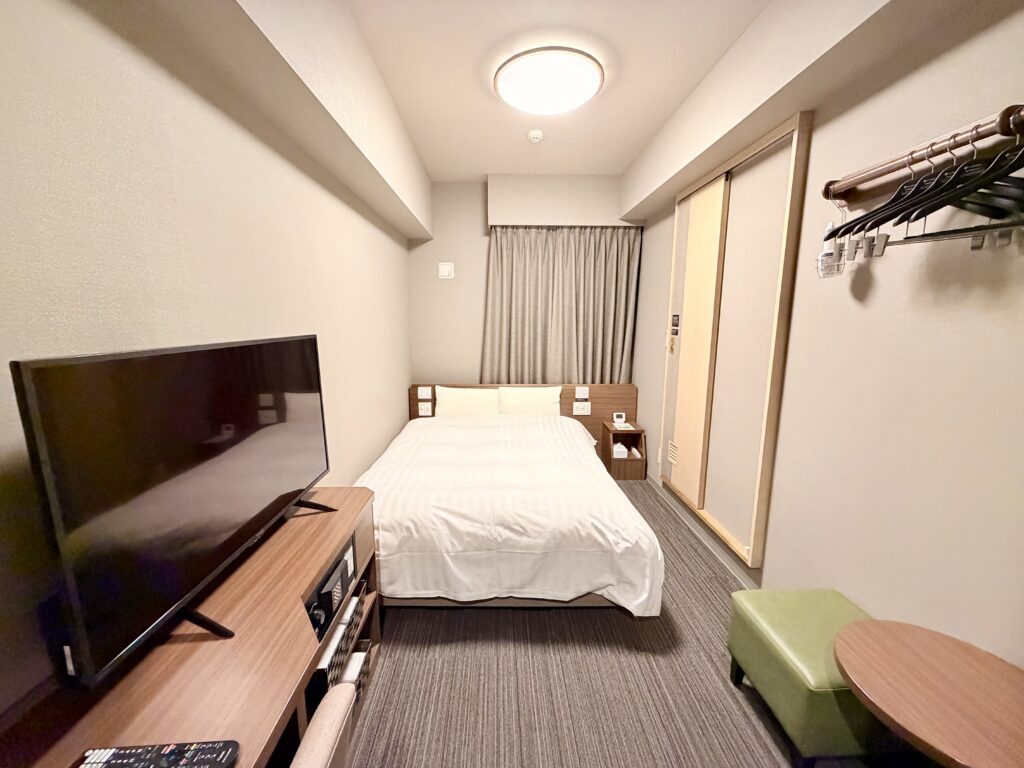 ドーミーイン東京八丁堀のダブル(デスクタイプ)客室