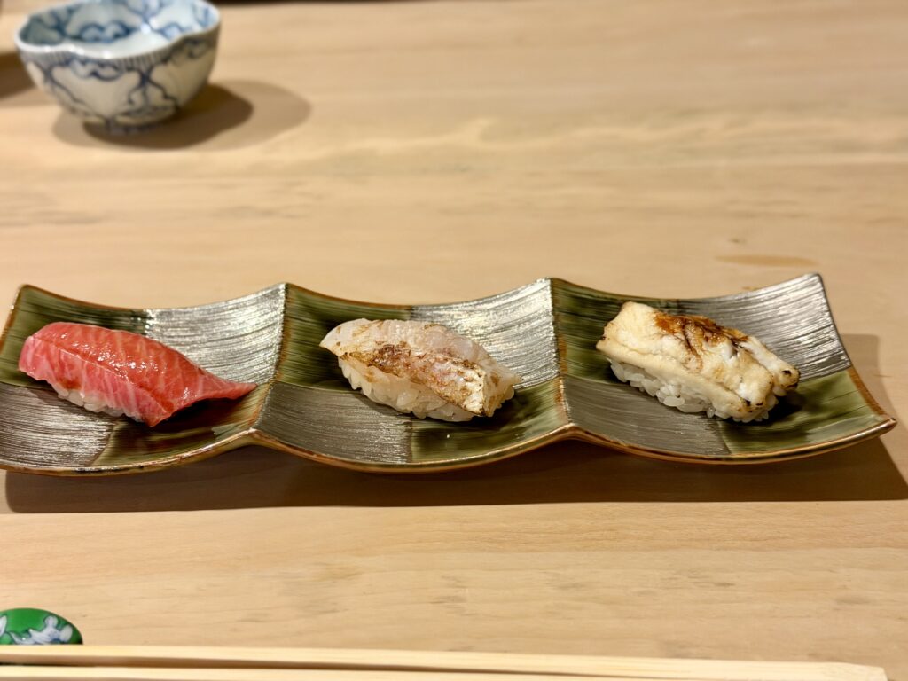 鮨大門 マグロとノドグロと穴子