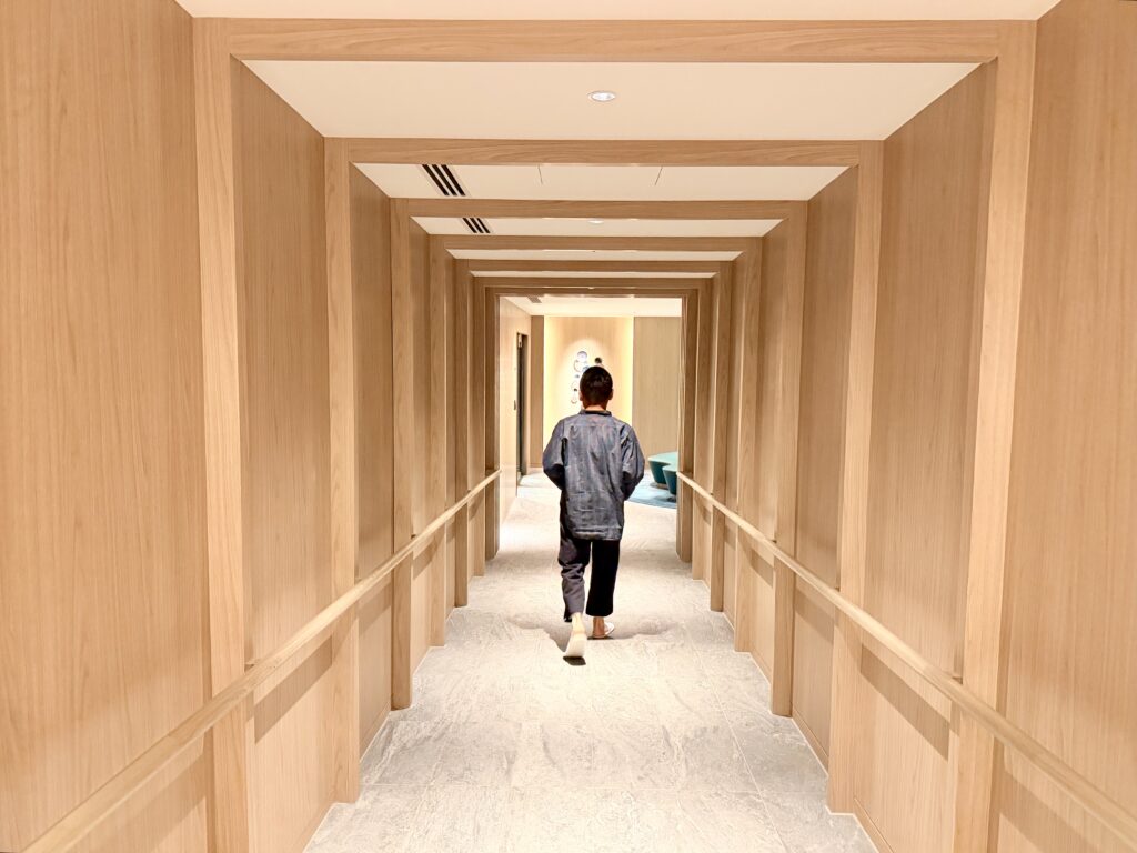 ダブルツリーbyヒルトン富山 館内着を着てサウナへ