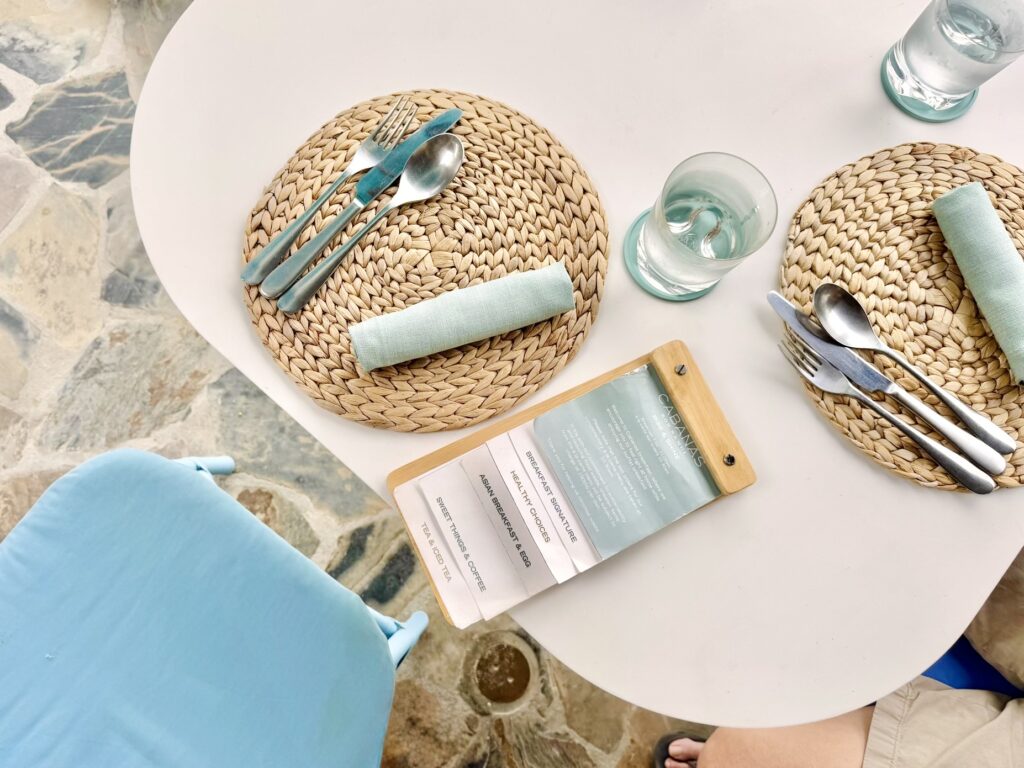 サムイ島のホテルステイ マラスカサムイの朝食風景