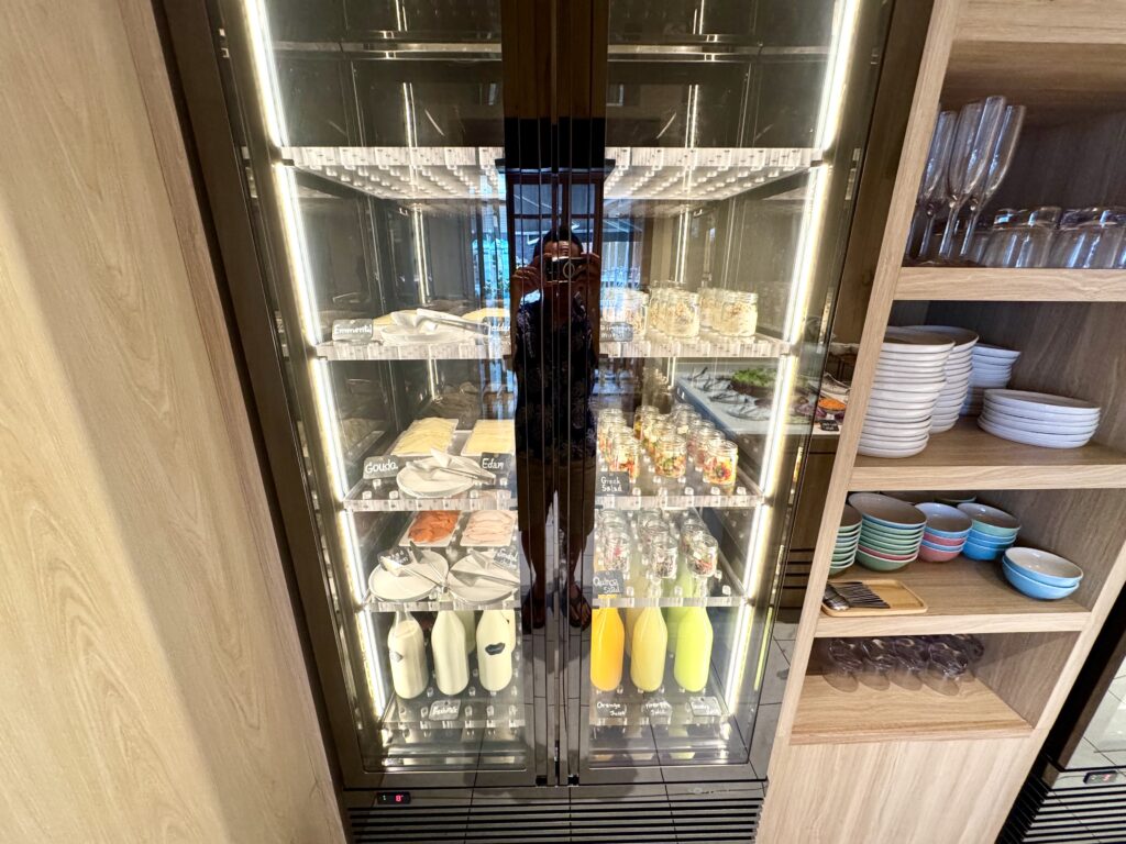 サムイ島のマラスカサムイ 朝食ビュッフェ 冷蔵庫