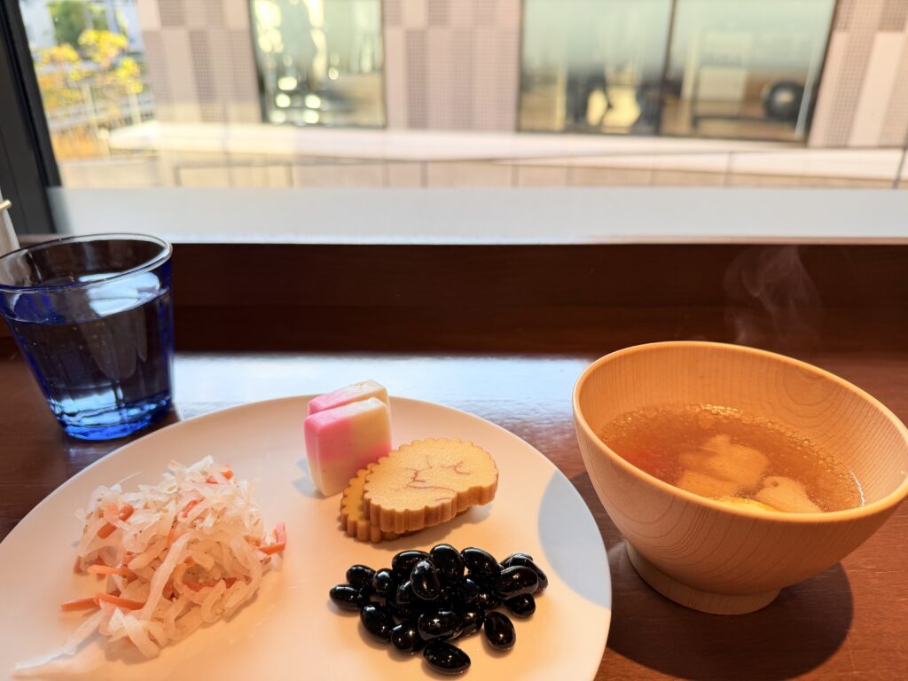 ダブルツリーbyヒルトン東京有明 元旦朝食のおせち料理